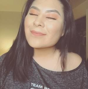 Meet your Posher, Corrina